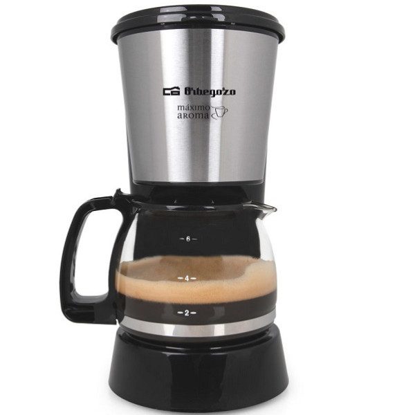 una válvula de presión para un mejor sabor y una pantalla LCD para una fácil lectura. Esta cafetera es perfecta para preparar café delicioso y refrescante para toda la familia.